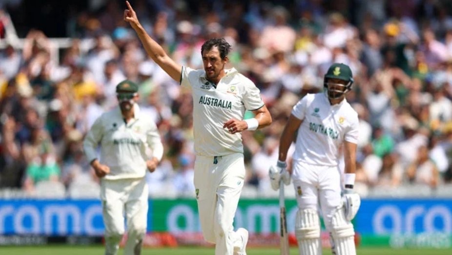 Australia's Starc wants spicy Ashes wickets, not five-day tests