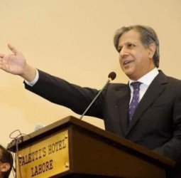حکومت کا عمران خان کے علاج سے متعلق سپریم کورٹ کے فیصلے پر اپیل دائر کرنے کا اعلان