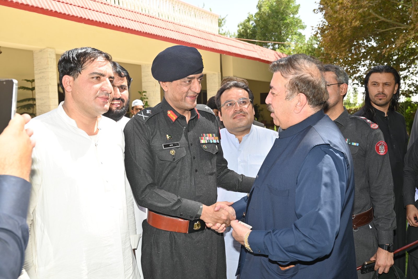 آئی جی ایف سی بلوچستان (نارتھ) میجر جنرل محمد عاطف مجتبیٰ نے ضلع پشین کے دورے کے دوران قبائلی عمائدین اور مقامی معززین سے ملاقات کی۔