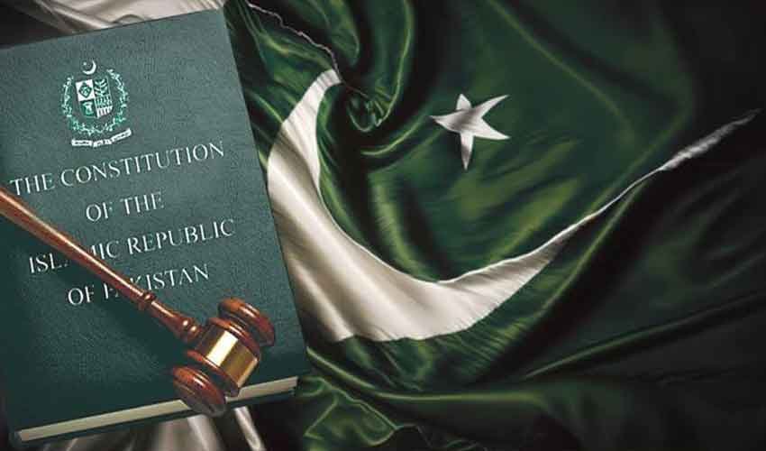 سرکاری ملازمین کسی قسم کے سیاسی دباؤ سے ہرگز متاثر نہ ہوں، وفاقی آئینی عدالت