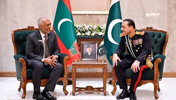 مالدیپ کے صدر کی فیلڈ مارشل عاصم منیر سے ملاقات، باہمی دلچسپی کے امور اور خطے کی سکیورٹی صورتحال پر گفتگو